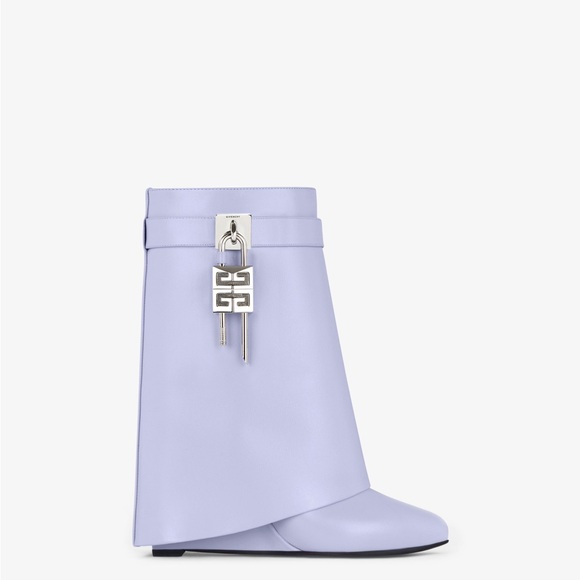 Givenchy Lavender Shark Boots - Picture 1 of 4
